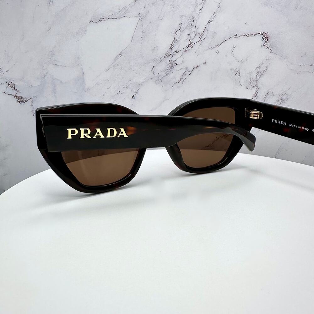 New Prada Sunglasses - Picture 12 of 16